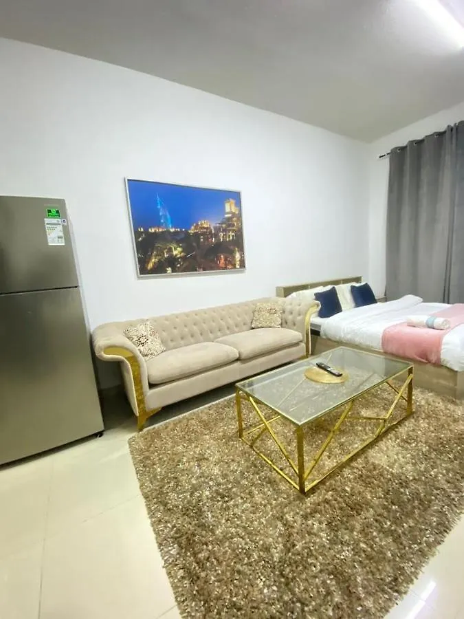 Entire Apartment ドバイ