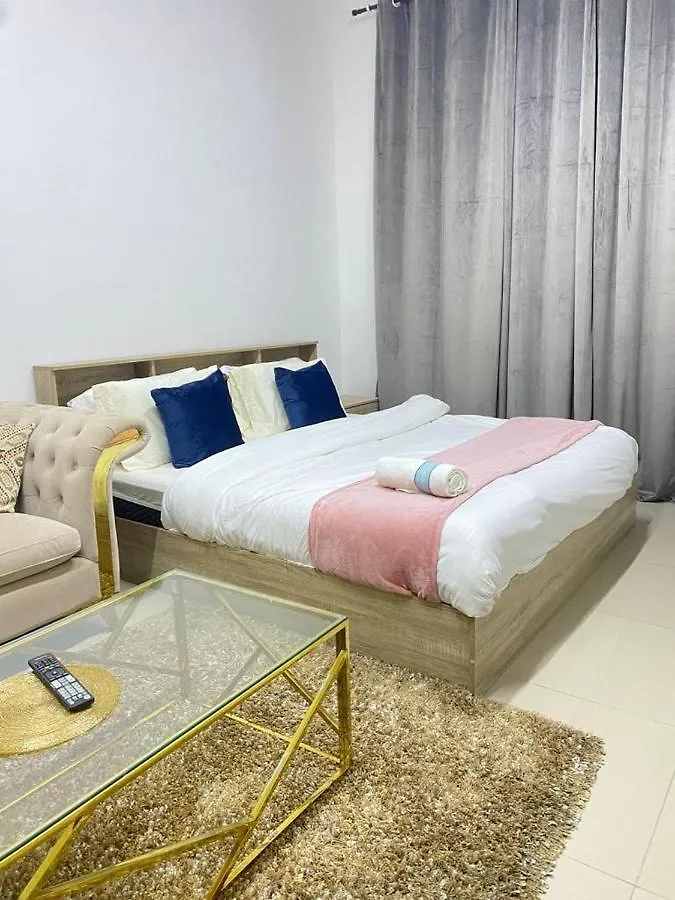 Entire Apartment Dubai 0*,